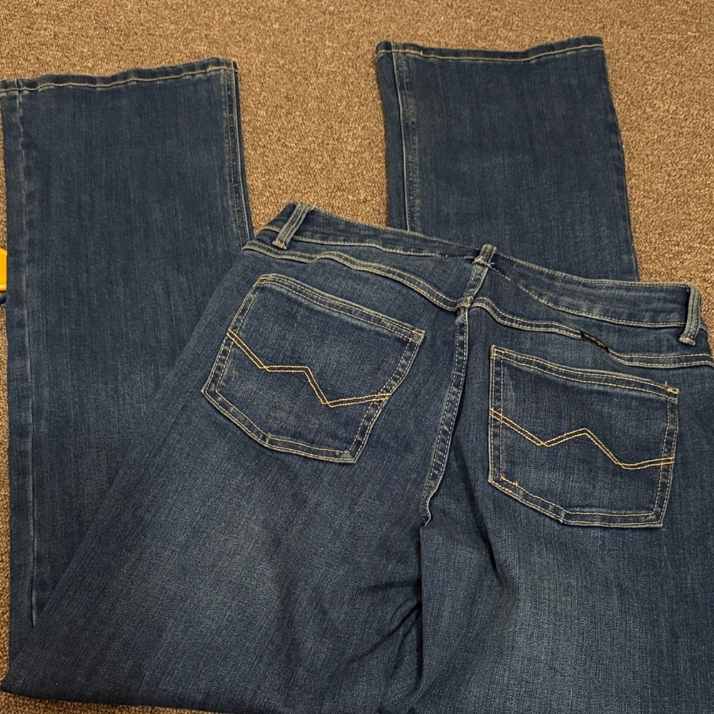 Wrangler women’s Dark Blue Straight Jeans